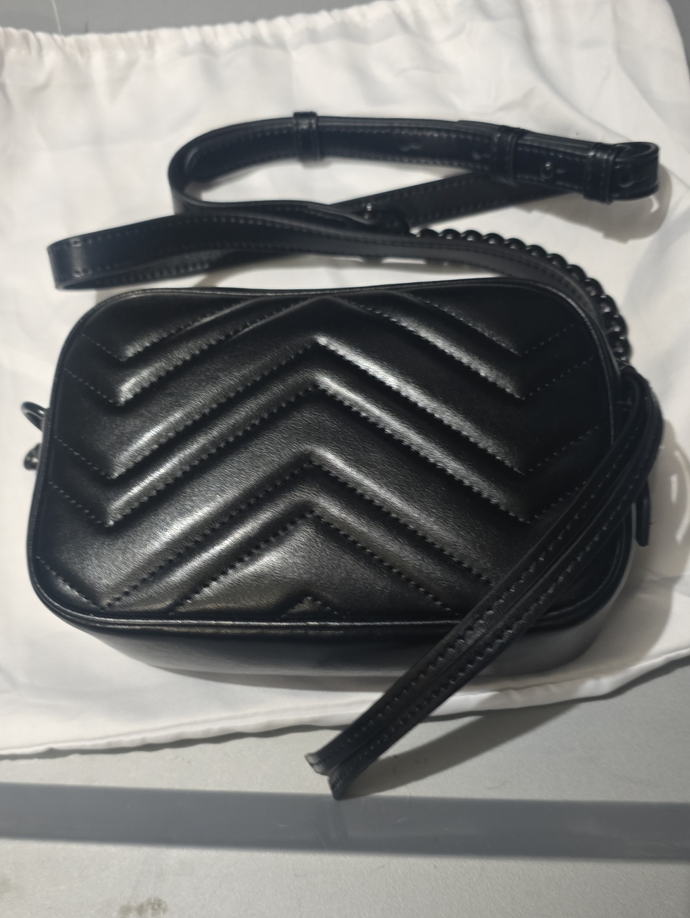 Black Quilted Camera Bag - Picture 3 of 3